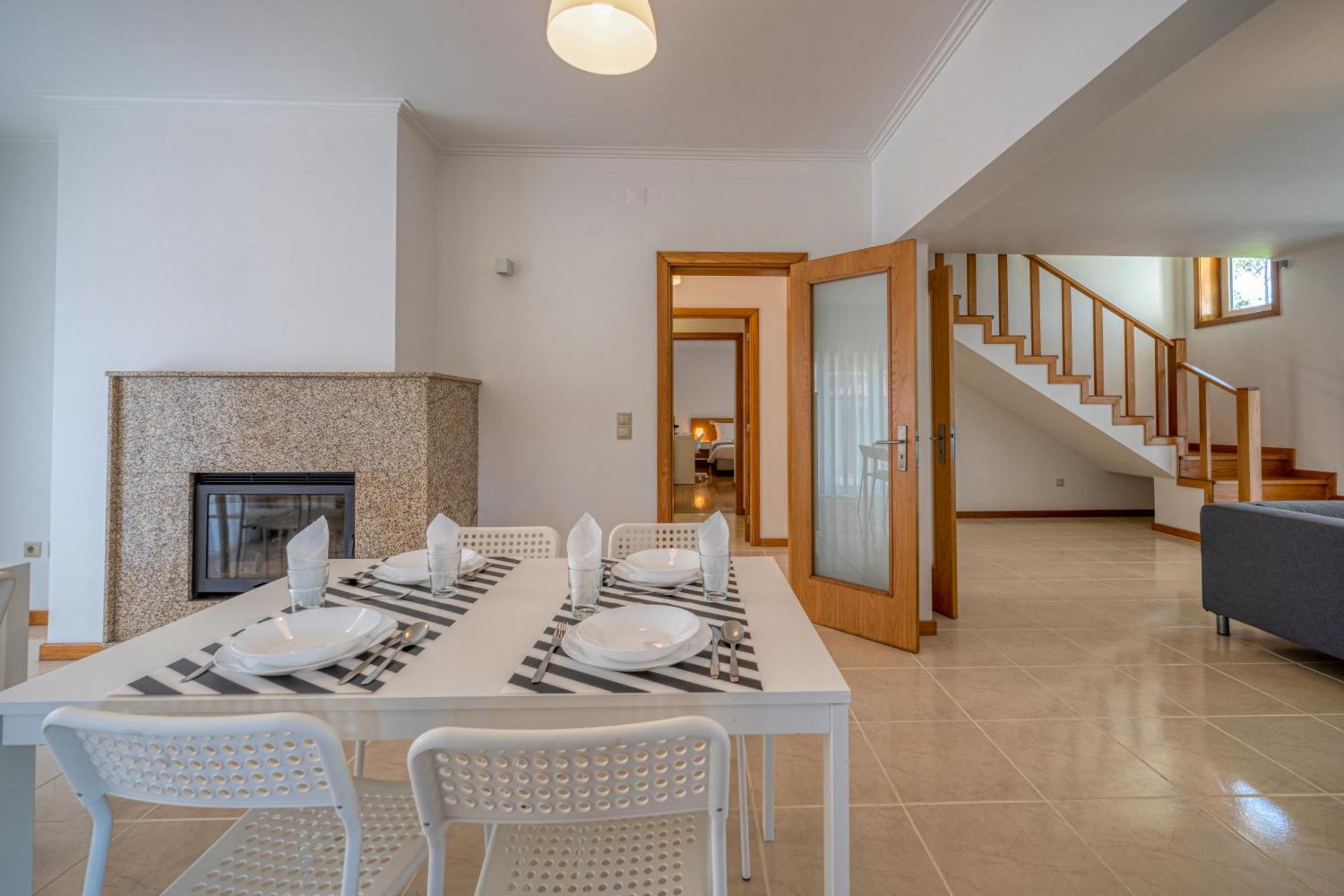 Central Suites Arouca Exteriér fotografie